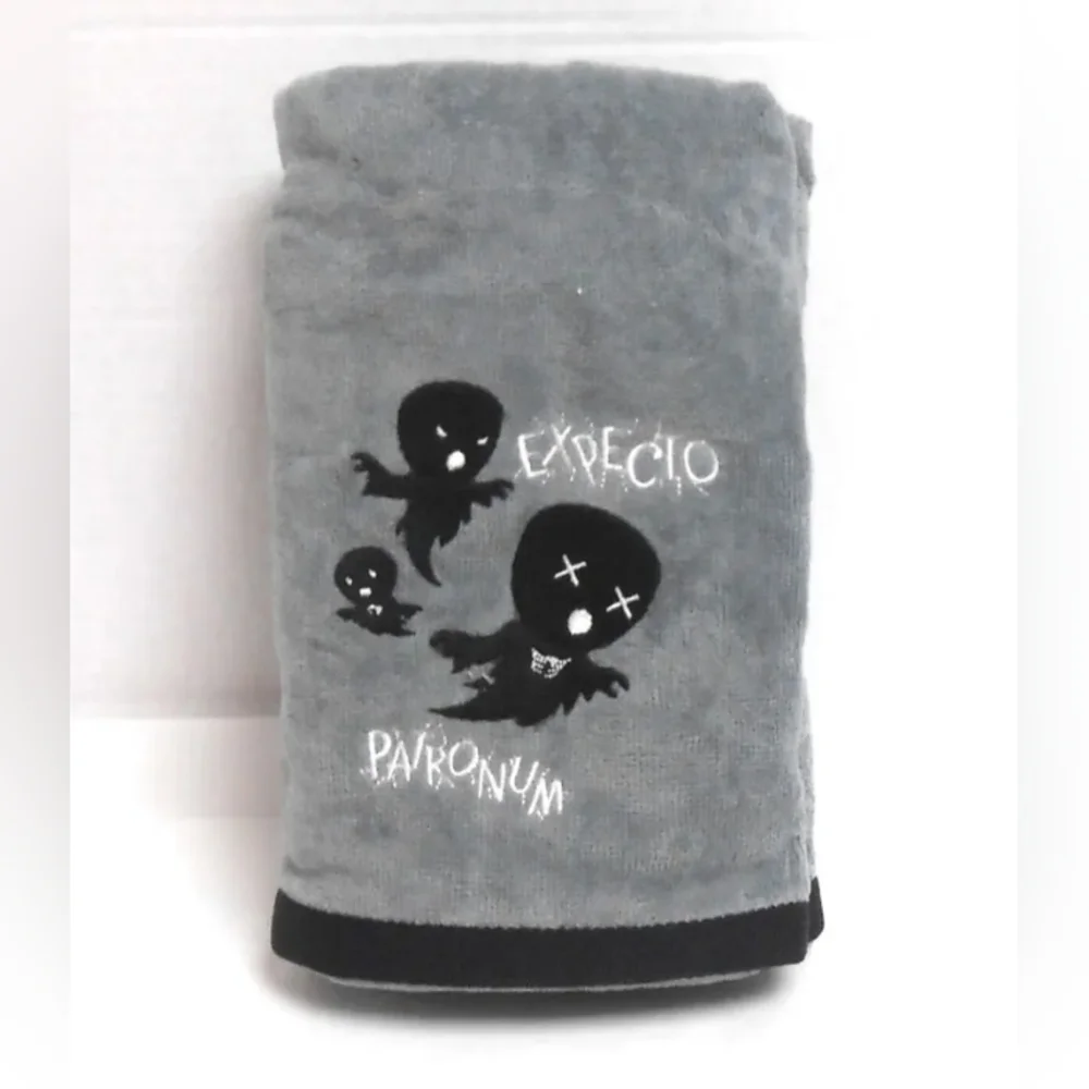 Disney Harry Potter Halloween Set of 2 Grey Hand Towels EXPECTO PATRONUM…